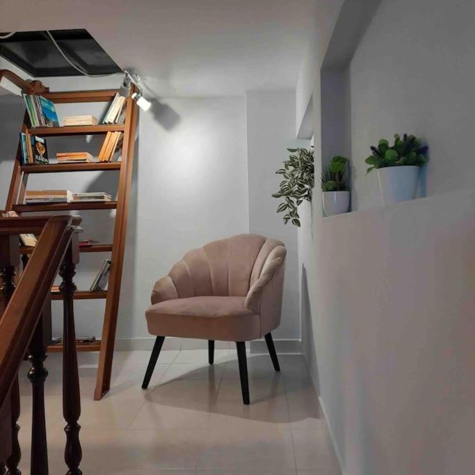 Paradise House - Apartment In Villa With Private Pool And Private Garden Aldeia do Mato  Esterno foto